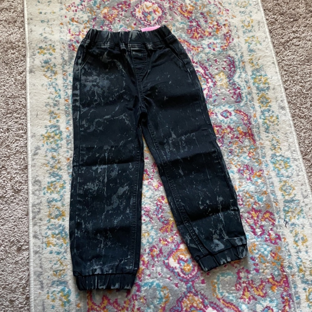 Girls distressed pants